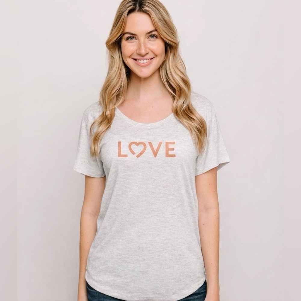 Lucky Owl Scoop Neck Love Tee- NWT- Size Medium